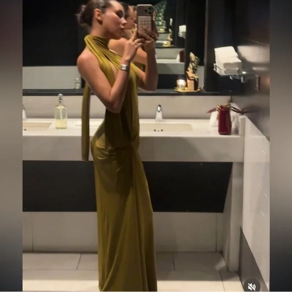 Zara Halter Maxi Green Dress Long Open Back Size S - Picture 3 of 12